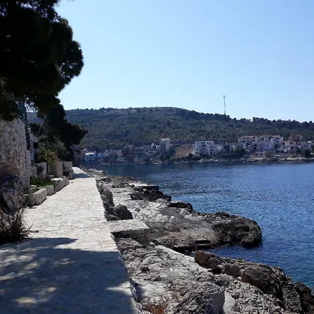 Ana プリモシュテン